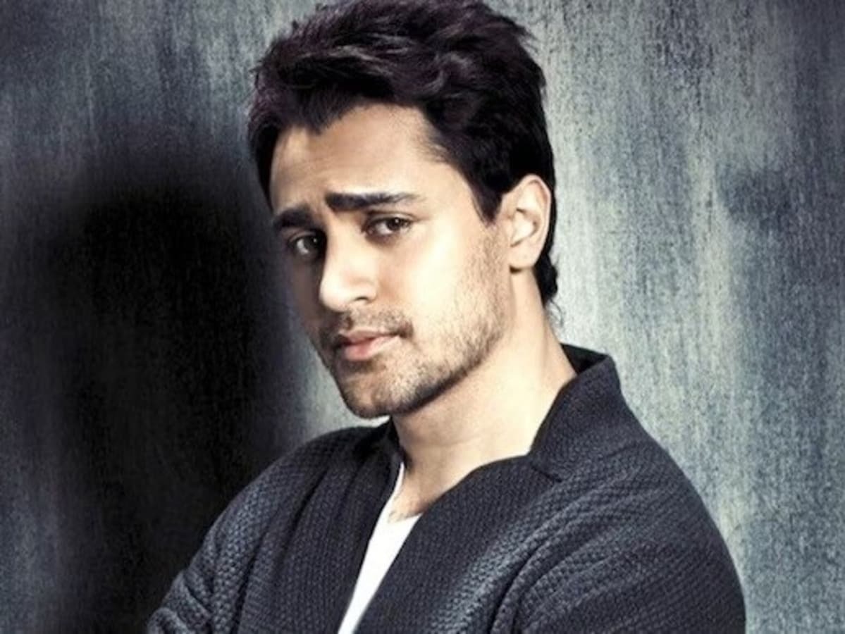 Amir के भांजे को नोटिस 28 से पहले भारत छोड़ें