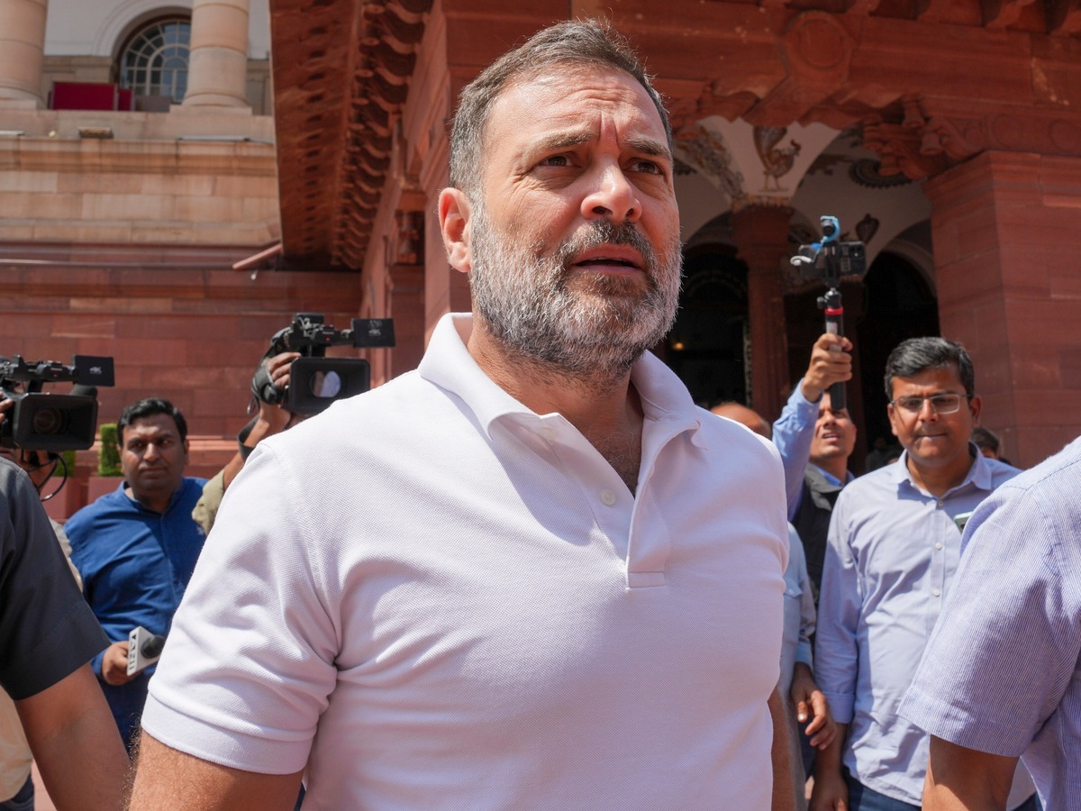 FIR की सेंचुरी चाहते हैं राहुल लेकिन अभी 45 कौन से मामले हैं?